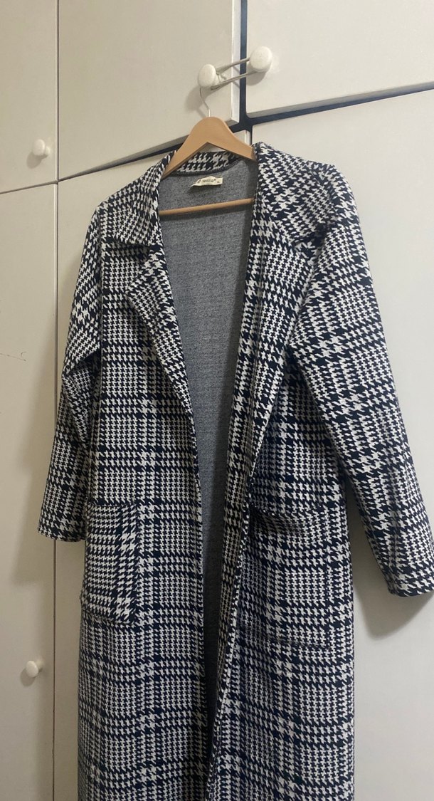 Gri Ekose Desenli Uzun Kadın Kaban - Görsel 4