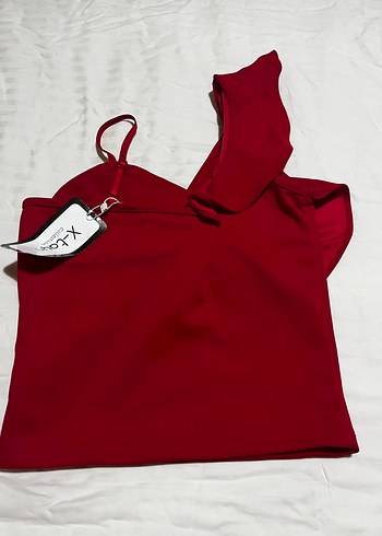 Etiketli Kırmızı Volanlı Crop S/M - Görsel 6