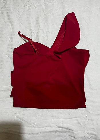 Etiketli Kırmızı Volanlı Crop S/M - Görsel 5