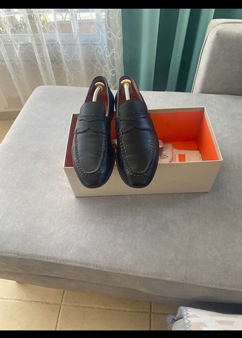 Santoni 42
