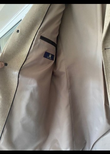 Bej Düğmeli Erkek Yün Kaban - Görsel 4