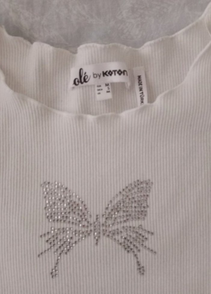 Beyaz Kelebek Baskılı Tişört - Görsel 2