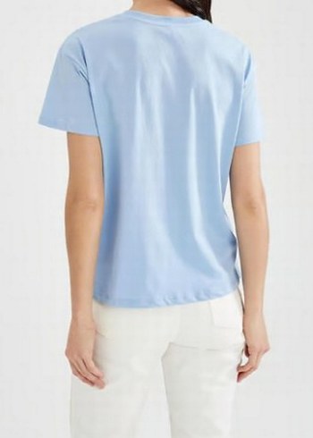 Mavi Pamuklu Baskılı Kadın Tişört - Görsel 3