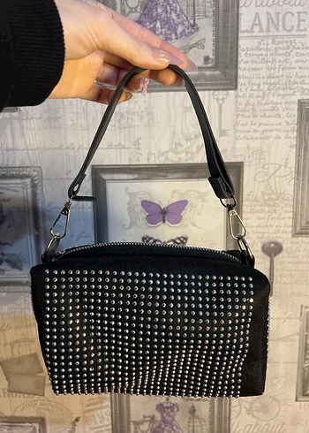 TAŞLI ÇANTA - Görsel 2