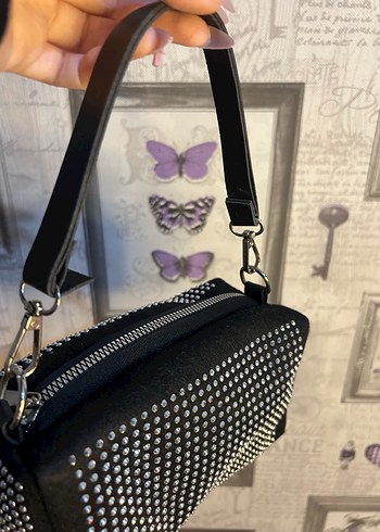 TAŞLI ÇANTA - Görsel 3