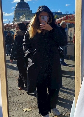 Oysho Su ve Rüzgar Geçirmez Yağmurluk - Görsel 5