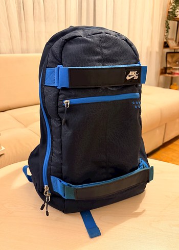 Nike Lacivert Mavi Spor Sirt Cantasi