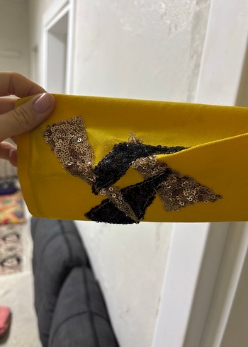 Sarı Uzun Kollu Nakışlı Kadın Elbise - Görsel 4