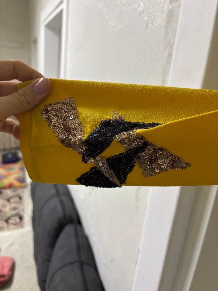 Sarı Uzun Kollu Nakışlı Kadın Elbise - Görsel 4