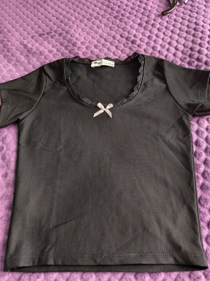 Kız Siyah Kısa Kollu Crop - Görsel 3