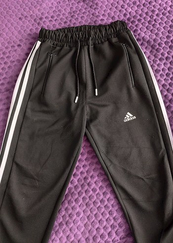 Adidas Siyah Rahat Kesim Kız Eşofman Altı - Görsel 3