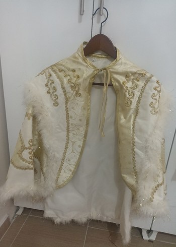 Beyaz İşlemeli Klasik Çocuk Ceketi - Görsel 6