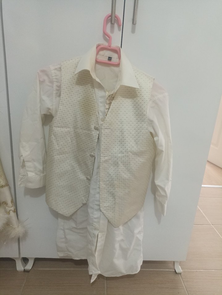 Beyaz İşlemeli Klasik Çocuk Ceketi - Görsel 2