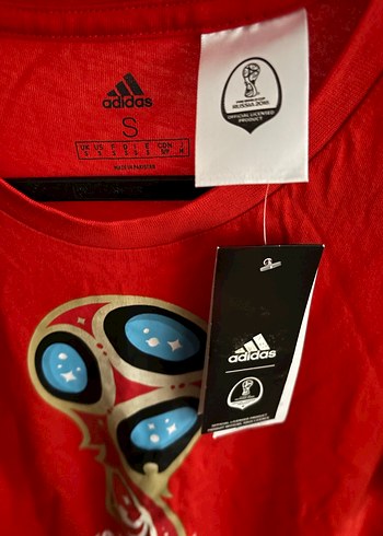 Kırmızı Adidas FIFA 2018 Baskılı Erkek Tişört - Görsel 2