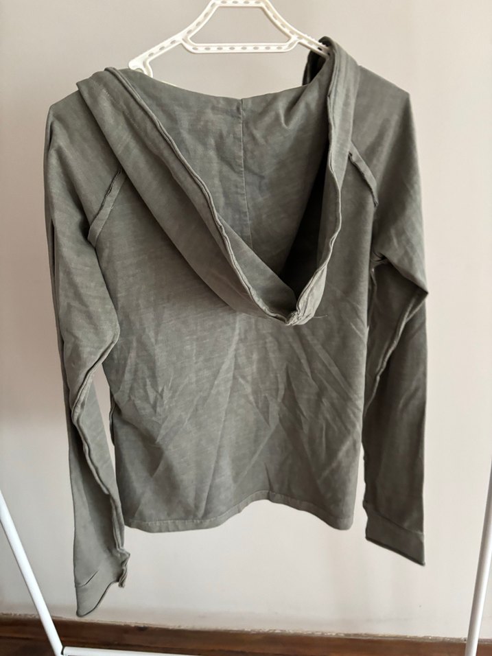 Haki V Yaka Baskılı Kadın Sweatshirt - Görsel 4