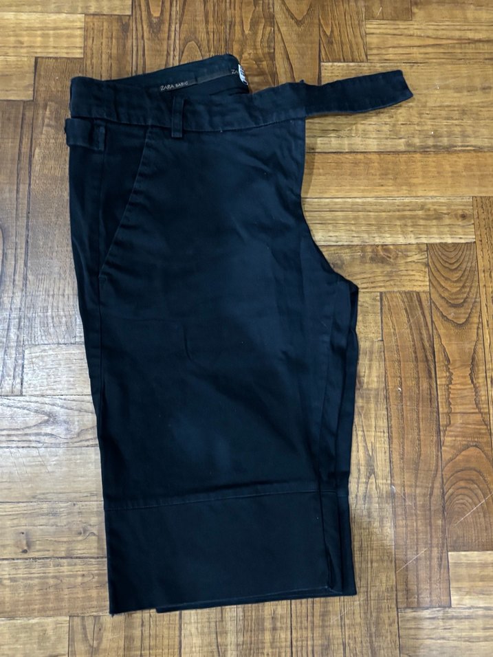 Siyah Şort Pantolon - Görsel 3