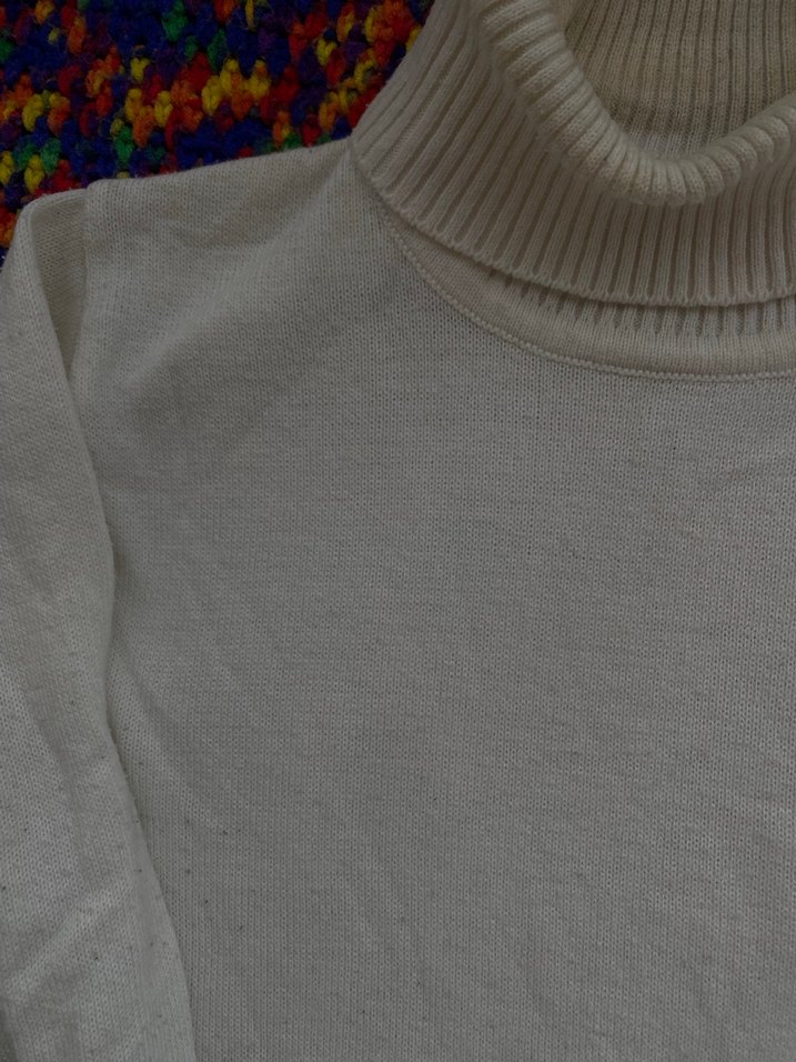 Kadın krem Boğazlı Triko Kazak - Görsel 2