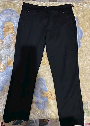 Siyah Baskılı Kadın Eşofman Altı - Görsel 3