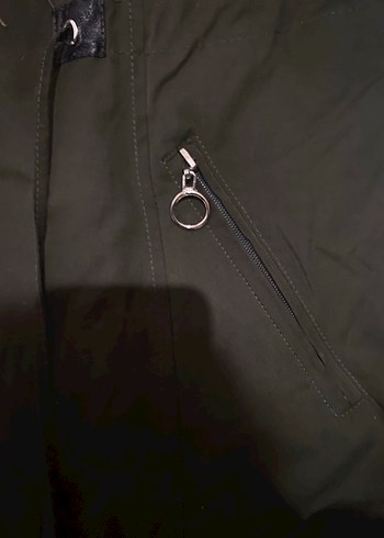 Kadın koyu yeşil mont - Görsel 4