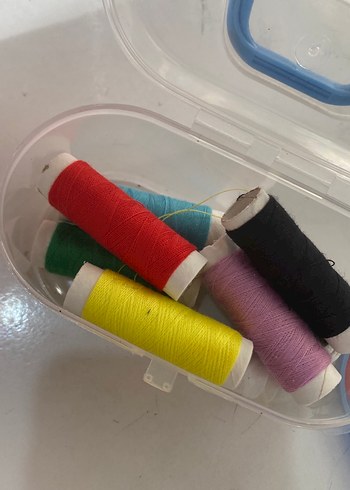 Dikiş İplikleri ve Ölçü Bandı Seti - Görsel 3