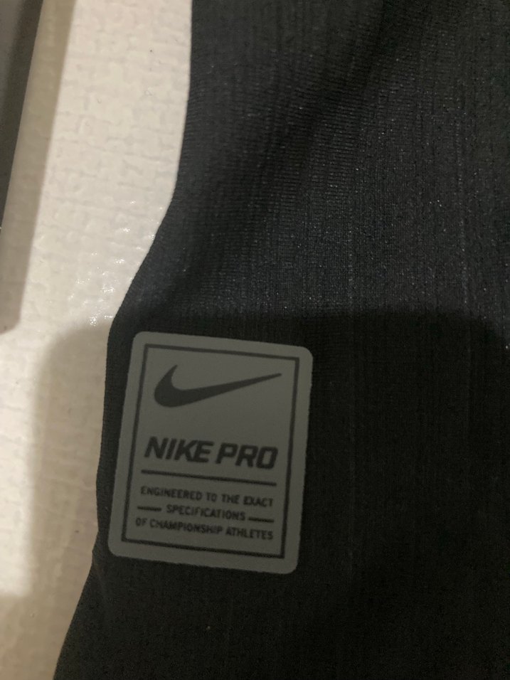 Nike Pro Therma-FIT Siyah Maske - Görsel 4