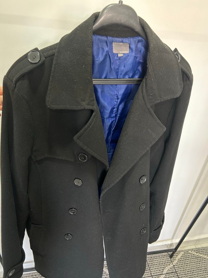 Düğmeli Siyah Erkek Midi Kaban - Görsel 2