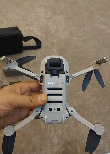 DJI Mini 2 Drone Seti Gri ve Beyaz - Görsel 2