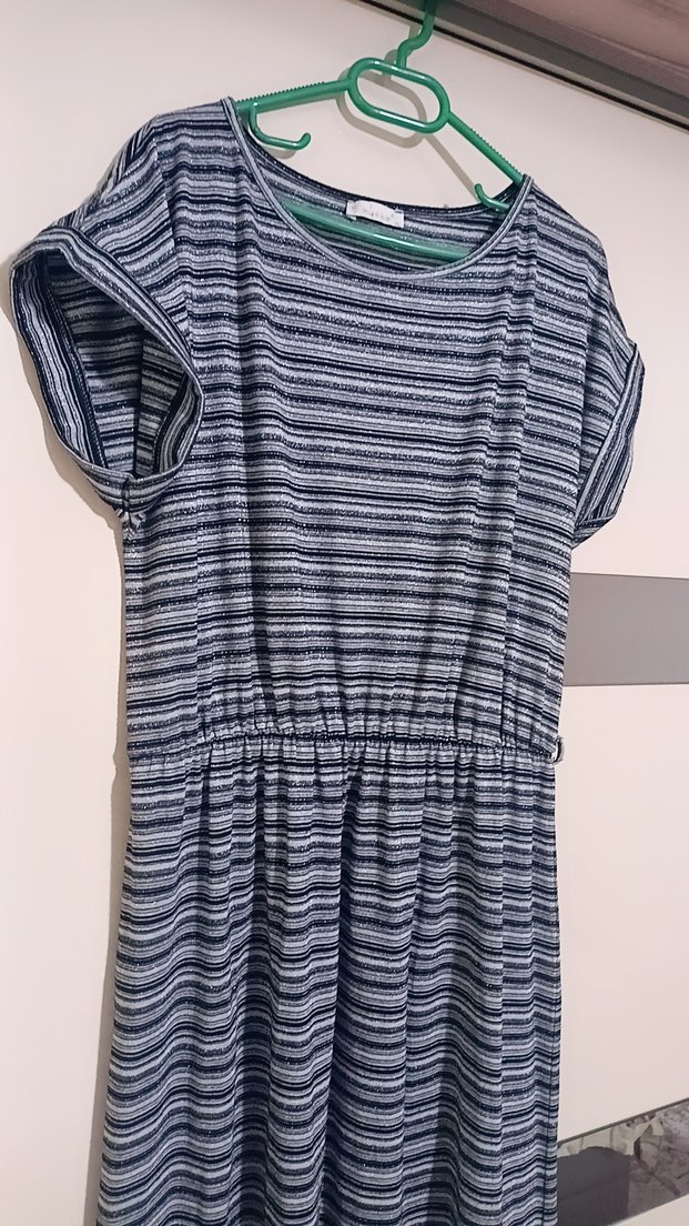 gri elbise - Görsel 3