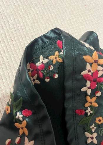 Nakışlı Deri  Etek - Görsel 4