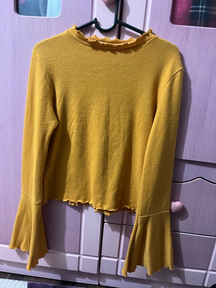 Kadın Sarı Fırfırlı Boğazlı Triko Kazak - Görsel 2