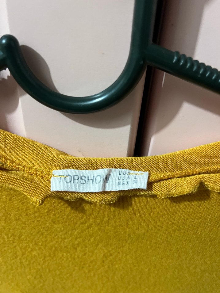 Kadın Sarı Fırfırlı Boğazlı Triko Kazak - Görsel 3