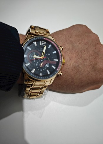 Parlak Altın Renkli Erkek Saat - Görsel 2