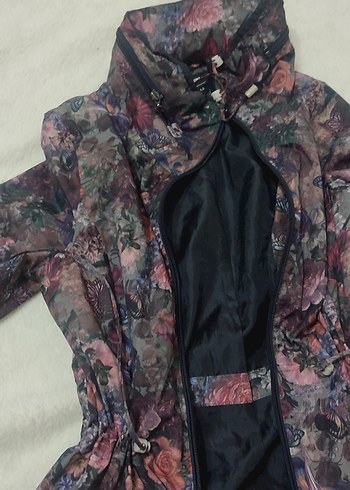 Çiçek Desenli Uzun Bohem yağmurluk - Görsel 4