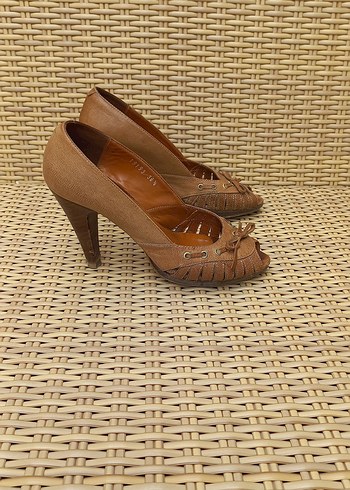 Deri Kadın Dolgu Topuklu Stiletto - Görsel 2