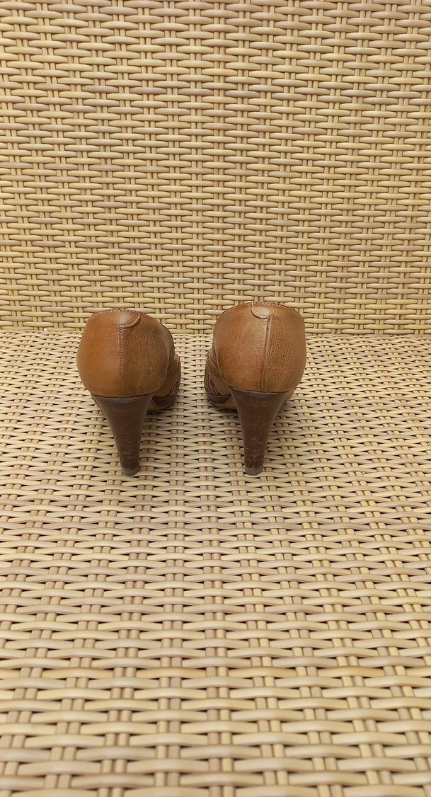 Deri Kadın Dolgu Topuklu Stiletto - Görsel 3