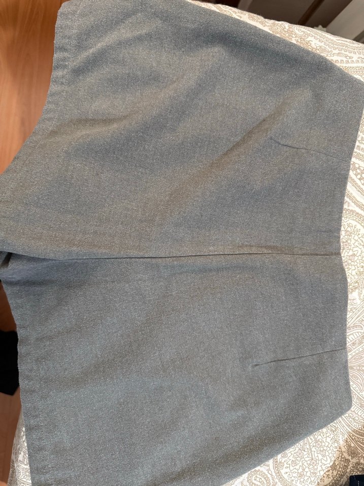 Düğmeli Gri Mini Etek - Görsel 2