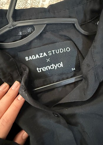 Siyah Kısa Crop Denim Gömlek - Görsel 4