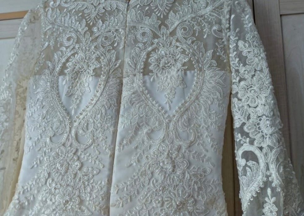 V Yaka İnce Askılı Vintage Prenses Gelinlik - Görsel 4