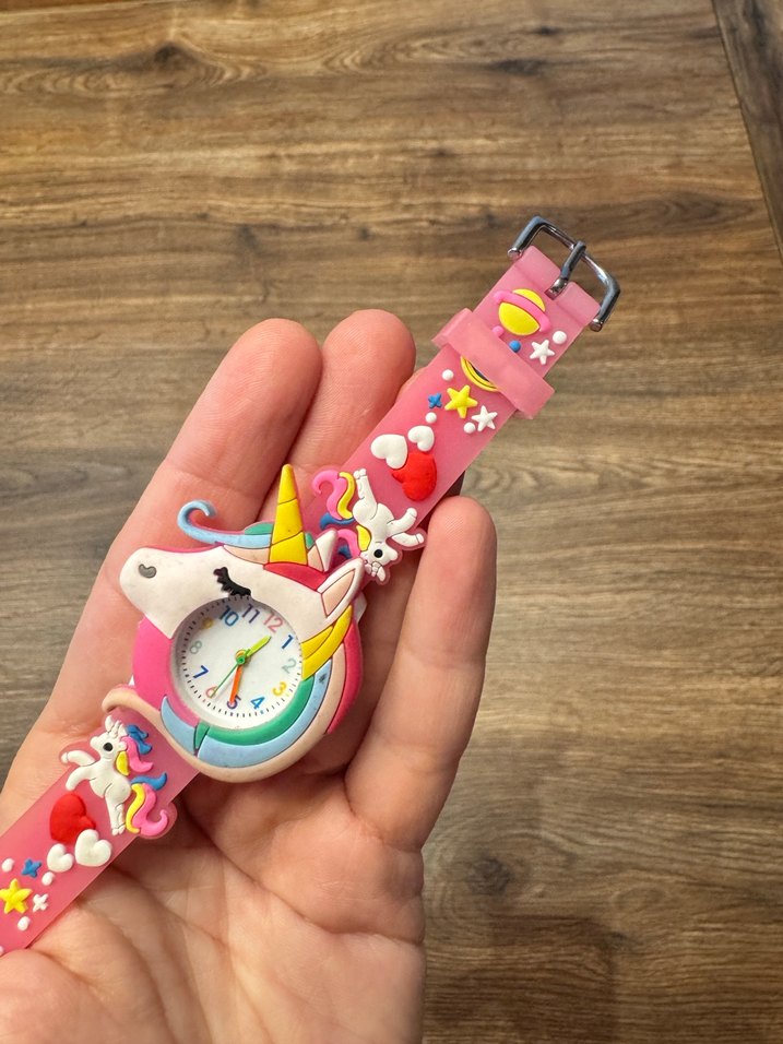 Renkli Unicorn Temalı Kadın Kol Saati - Görsel 3