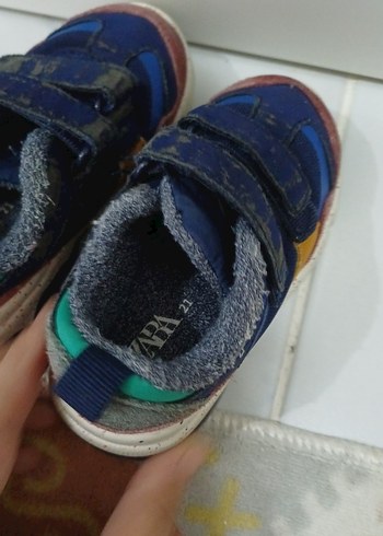 21 Beden Çok Renkli Erkek Çocuk Spor Ayakkabı Zara 21 no