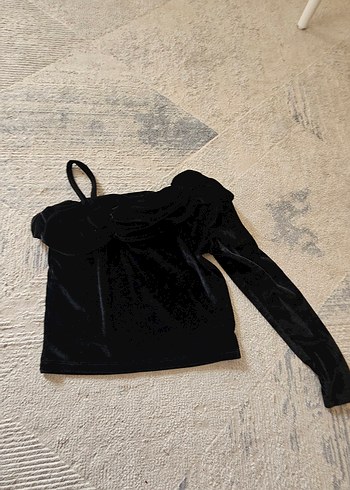 Siyah Süet Kayık Yaka Kemerli Bluz - Görsel 7