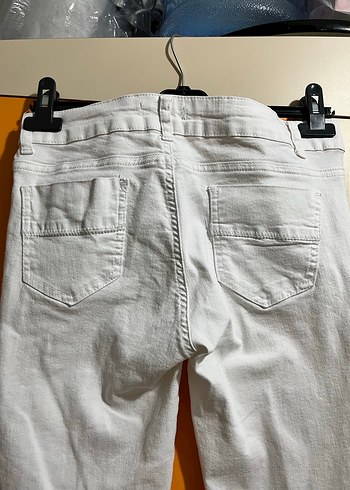 Beyaz Kemerli Kadın Kot Pantolon - Görsel 5