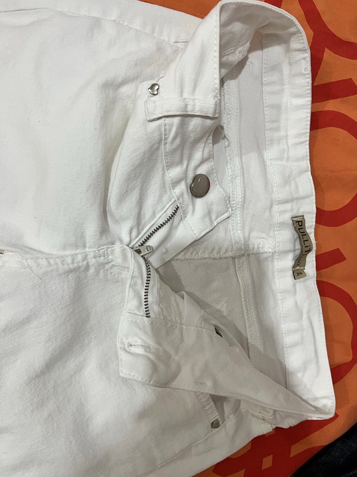 Beyaz Kemerli Kadın Kot Pantolon - Görsel 3