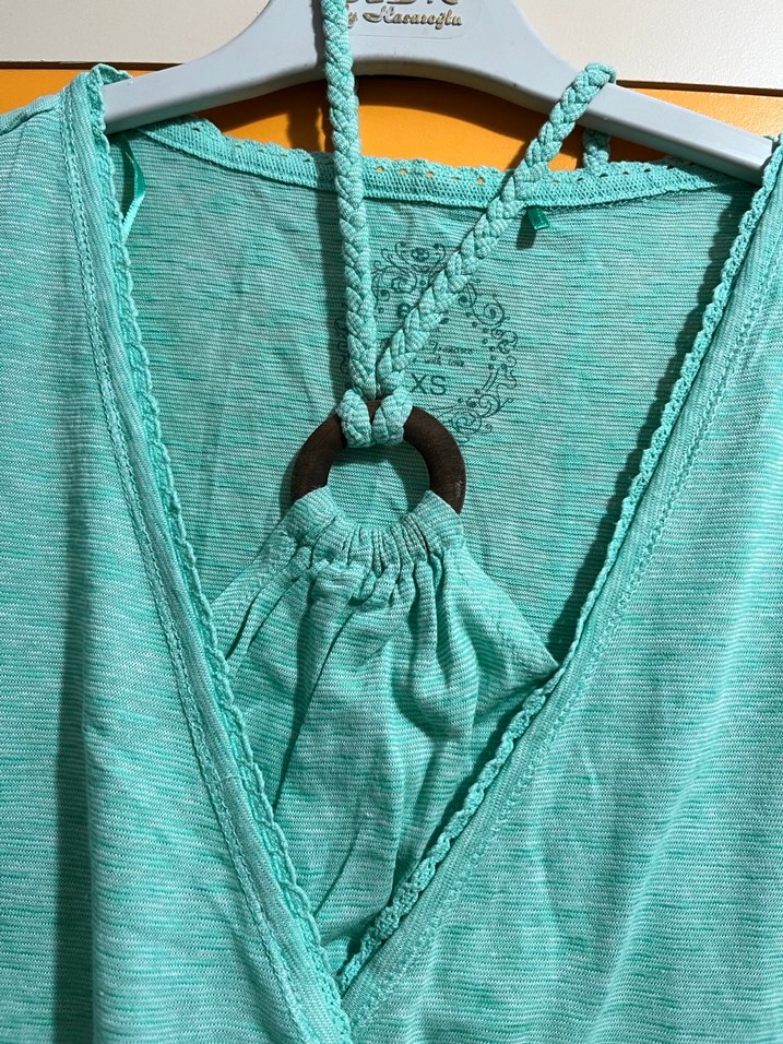 Turkuaz Keten V Yaka Bluz - Görsel 3