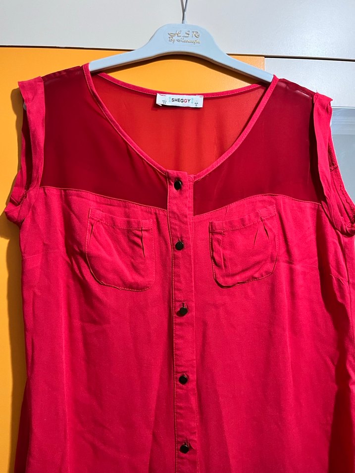 Kolsuz Düğmeli Kırmızı Kadın Gömlek - Görsel 3