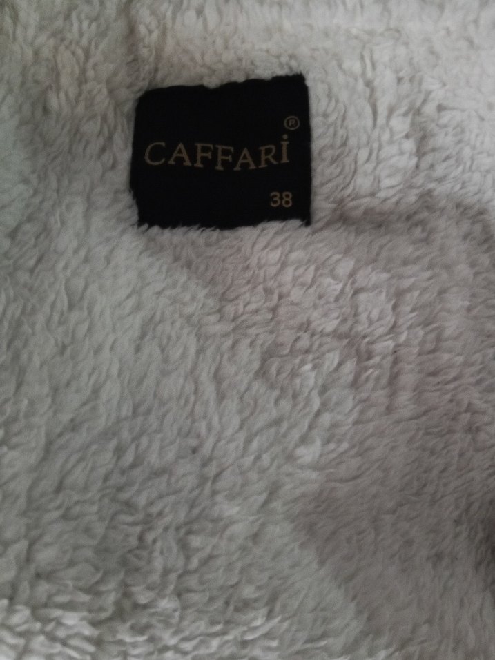 Siyah Kürklü Kapüşonlu Kadın Kışlık Mont - Görsel 4