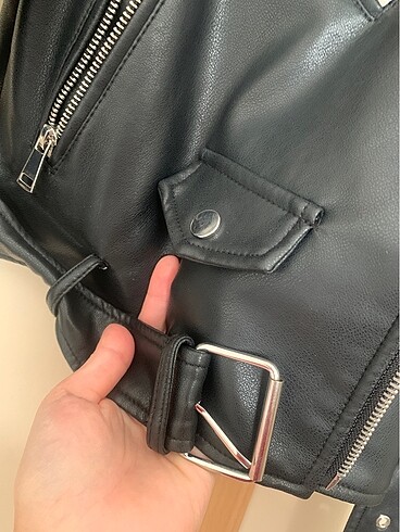 s Beden siyah Renk Stradivarius Siyah Deri Ceket