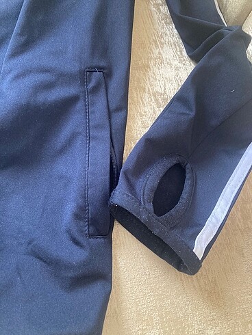 44 Beden Adidas Eşofman Üstü