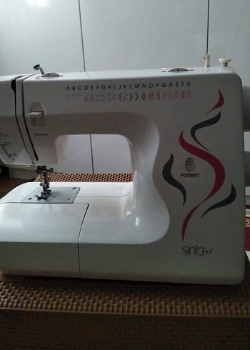 Beyaz Dikiş Makinesi - Görsel 4