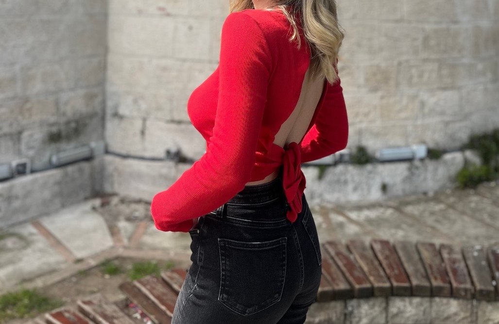 Kırmızı Crop Top, Yuvarlak Yaka, Dar Kesim - Görsel 2